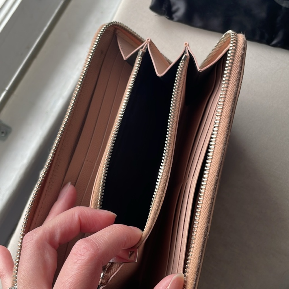 YSL wallet in blush pink silver hardware with dust bag and COA - Picture 9 of 16